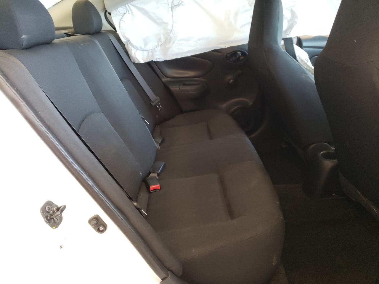 Фото 17 с аукциона – 2016 NISSAN VERSA S с VIN 3N1CN7AP2GL885174