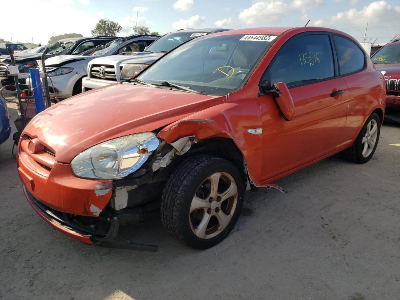 Photo 2 from auction – 2008 HYUNDAI ACCENT SE with VIN KMHCN36C98U069044