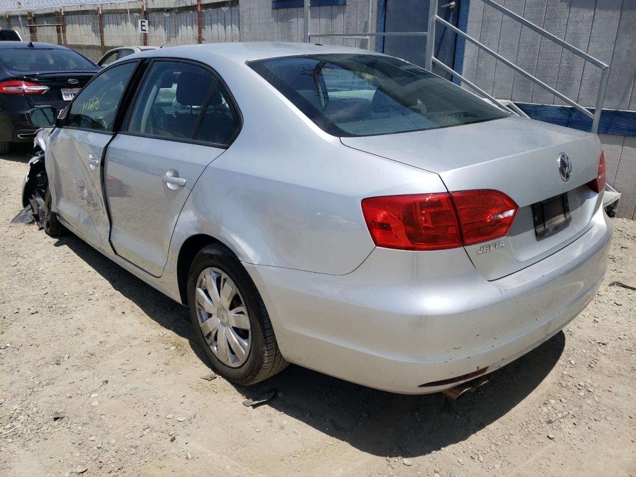 Photo 3 from auction – 2012 VOLKSWAGEN JETTA BASE with VIN 3VW2K7AJ2CM329106
