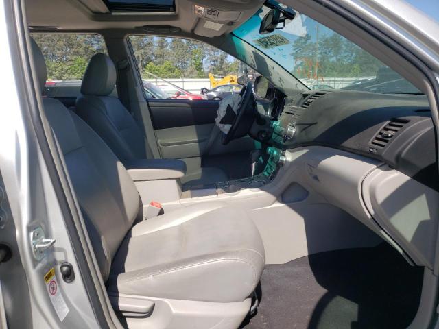 Photo 5 from auction – 2011 TOYOTA HIGHLANDER with VIN 5TDZK3EH5BS043962