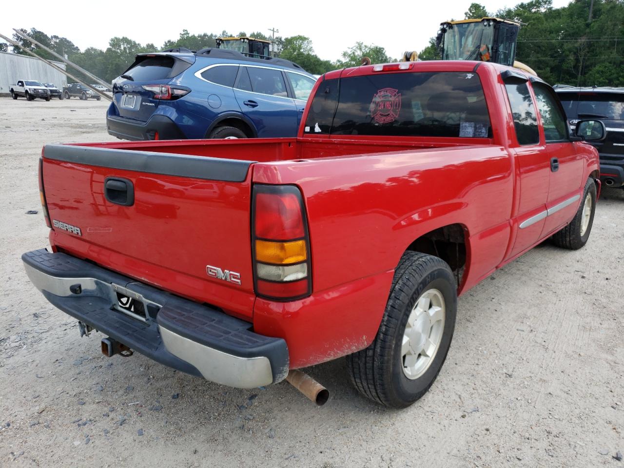 Photo 4 from auction – 2005 GMC NEW SIERRA with VIN 1GTEC19V75Z236570