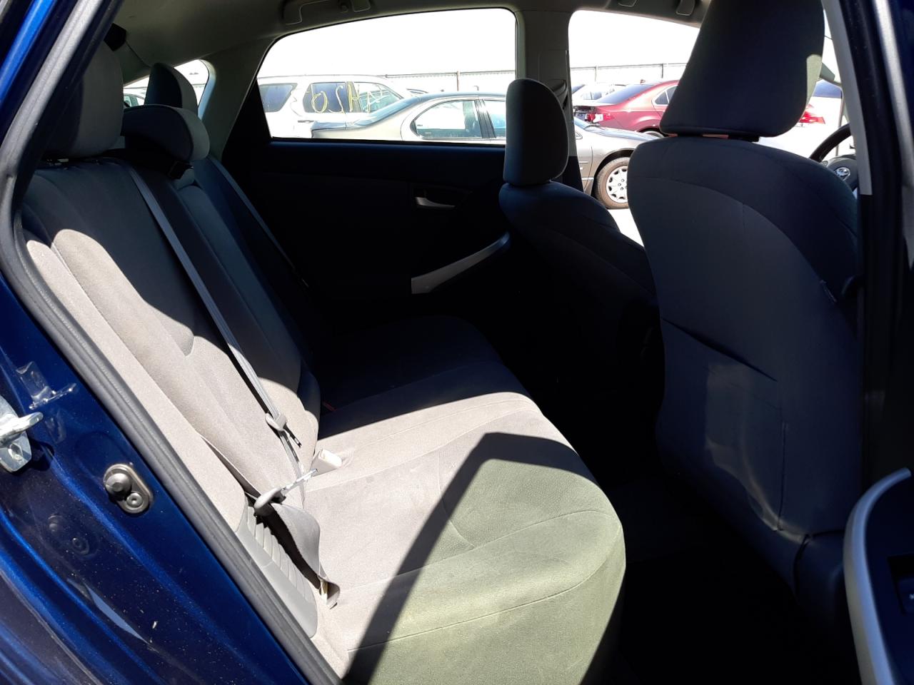 Photo 6 from auction – 2013 TOYOTA PRIUS with VIN JTDKN3DU0D1653095
