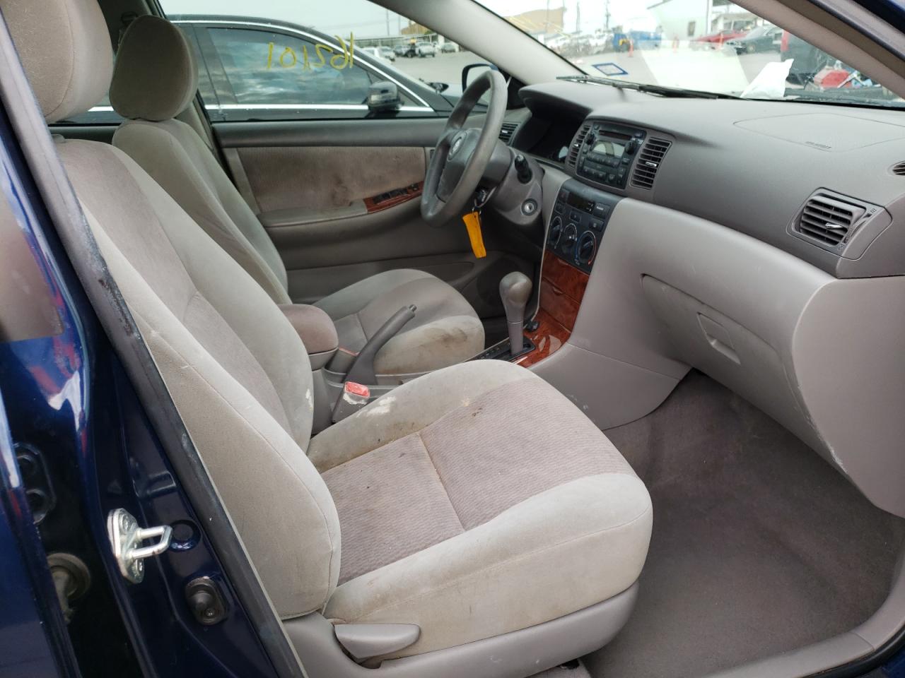 Photo 5 from auction – 2008 TOYOTA COROLLA CE with VIN 1NXBR30EX8Z953973
