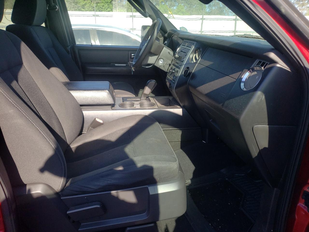Photo 5 from auction – 2007 FORD EXPEDITION with VIN 1FMFU15517LA73794