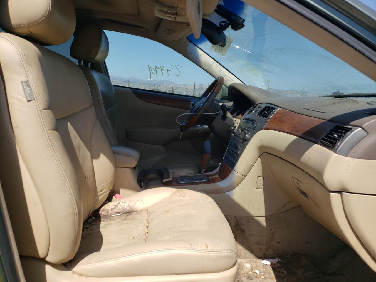 Photo 5 from auction – 2005 LEXUS ES 330 with VIN JTHBA30G955124846