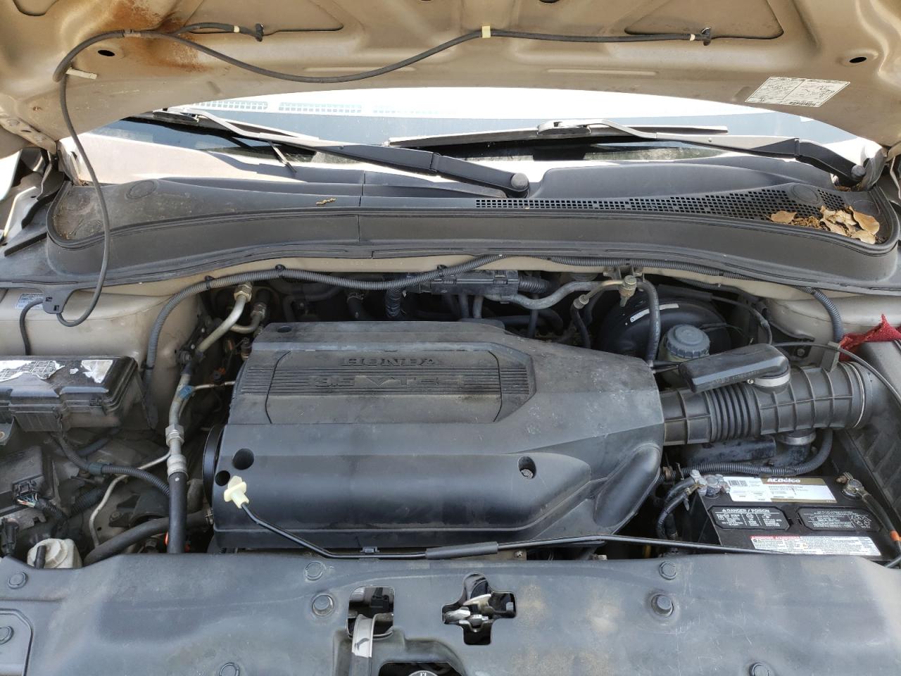 Photo 7 from auction – 2004 HONDA PILOT EXL with VIN 2HKYF18584H571719