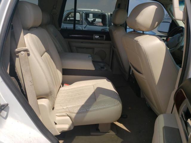 Photo 6 from auction – 2003 LINCOLN NAVIGATOR with VIN 5LMFU27R23LJ44997