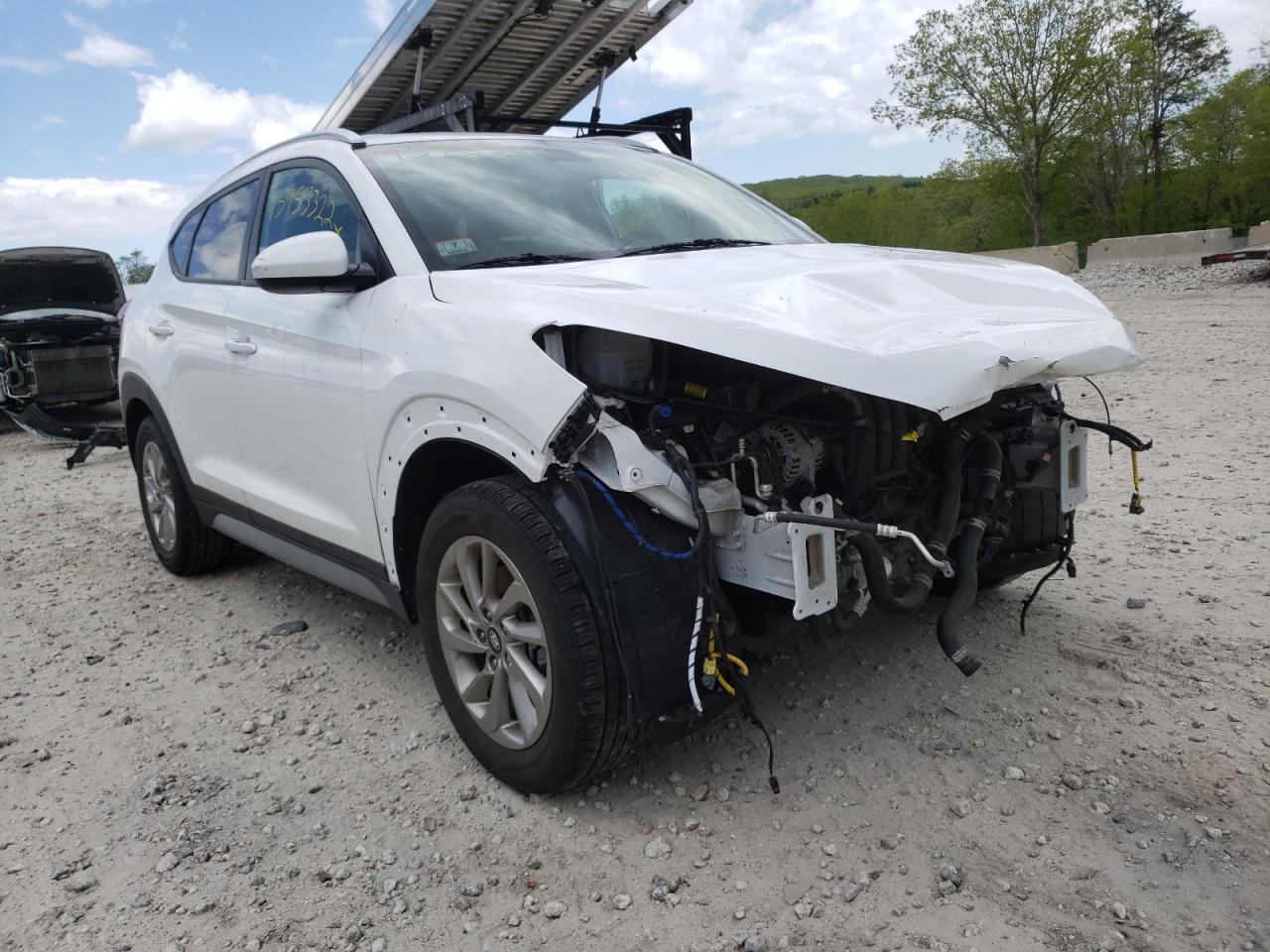 HYUNDAI TUCSON SEL 2018 with VIN KM8J3CA46JU684685 - Photo from auction