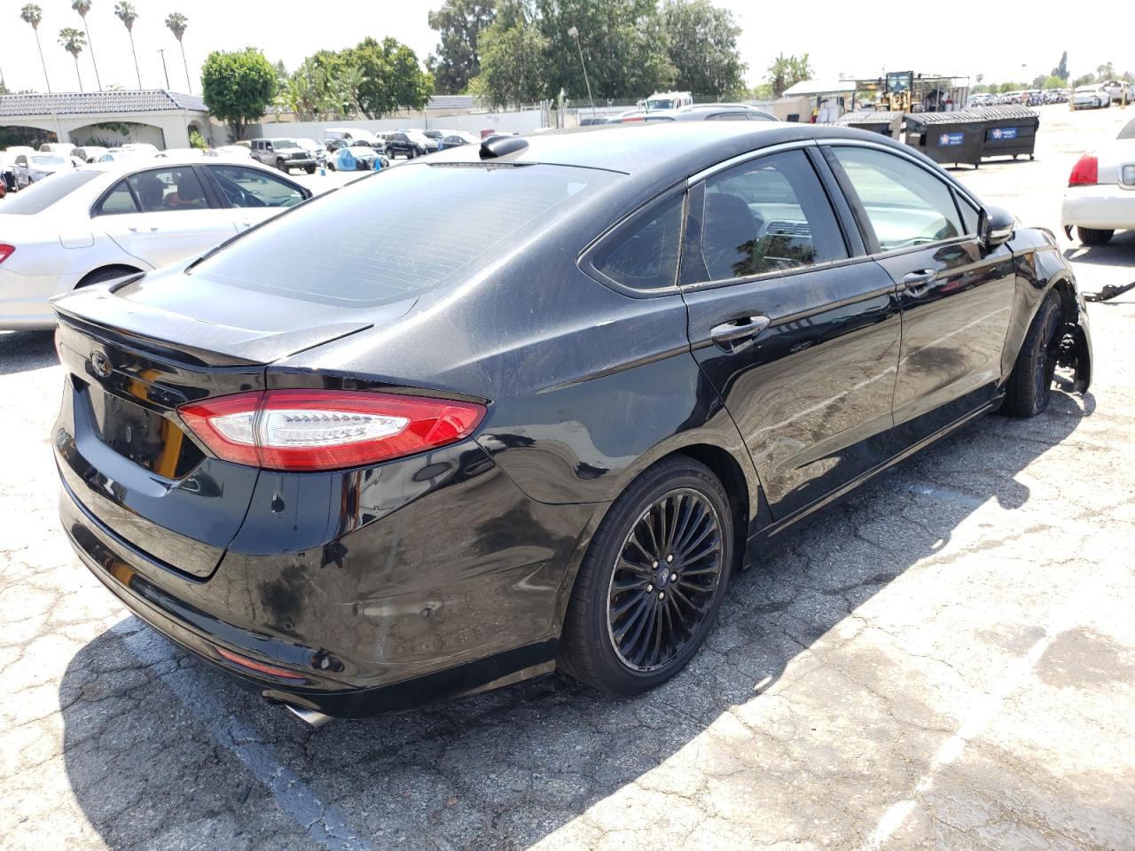 Photo 4 from auction – 2014 FORD FUSION TIT with VIN 3FA6P0RU7ER150521