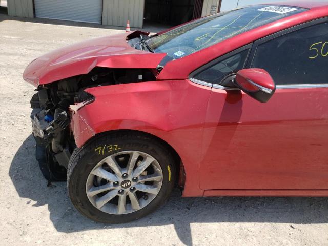 Photo 9 from auction – 2017 KIA FORTE LX with VIN 3KPFL4A75HE079124
