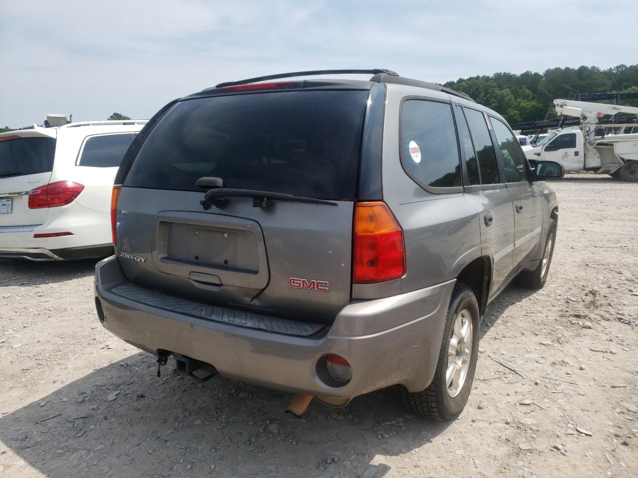 Photo 4 from auction – 2008 GMC ENVOY with VIN 1GKDS13S582185925