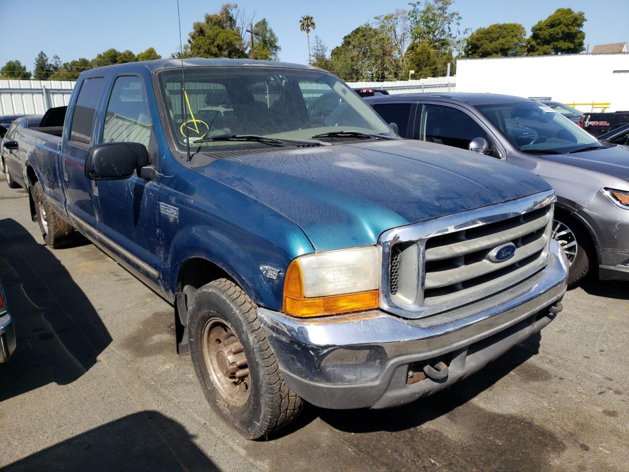 FORD F250 SUPER 2000 with VIN 1FTNW20S5YEB64540 - Photo from auction