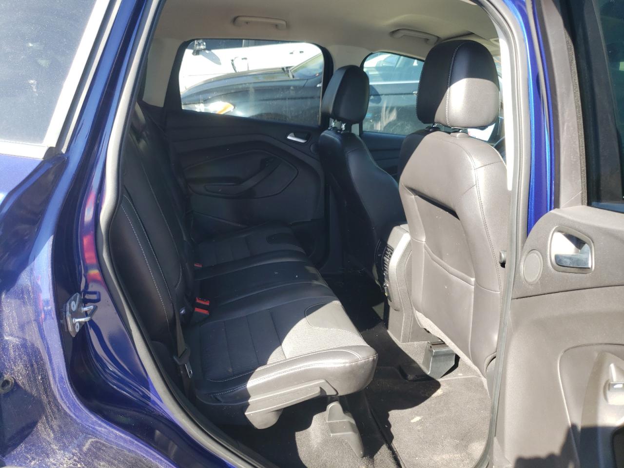Photo 6 from auction – 2016 FORD ESCAPE SE with VIN 1FMCU0GXXGUC73627