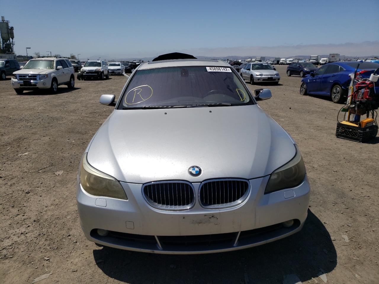 Photo 17 from auction – 2007 BMW 525 I with VIN WBANE53557CK92780