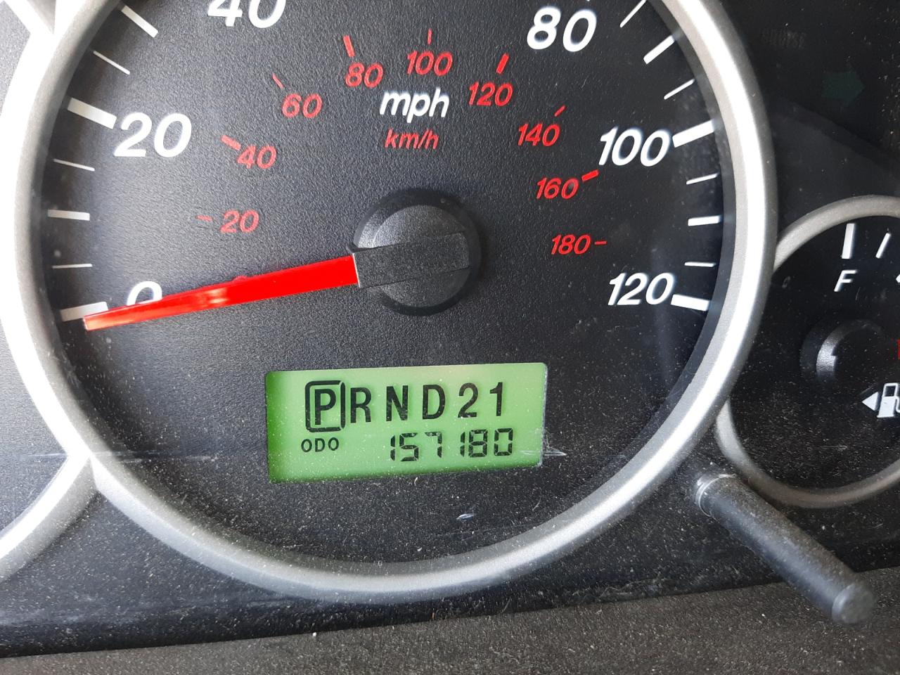 Photo 8 from auction – 2005 MAZDA TRIBUTE S with VIN 4F2CZ96135KM13629