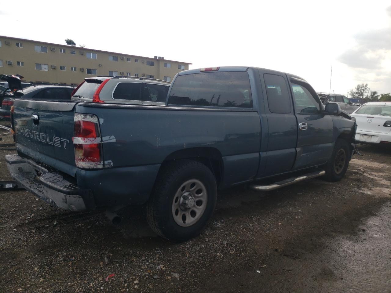 Photo 4 from auction – 2006 CHEVROLET SILVERADO with VIN 1GCEC19X56Z232522