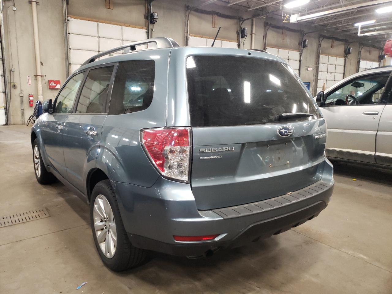 Photo 3 from auction – 2011 SUBARU FORESTER 2 with VIN JF2SHBDCXBH763554