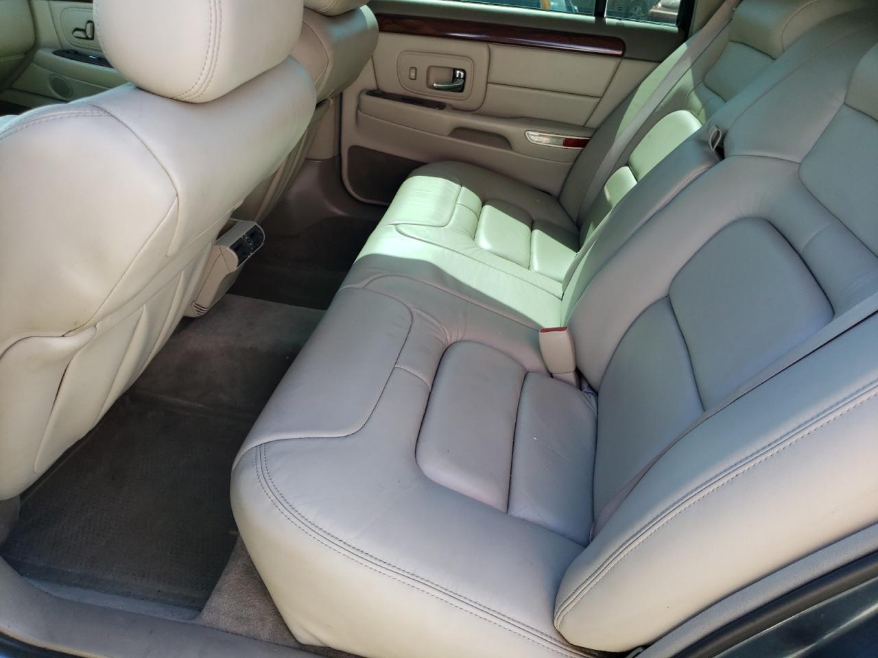 Photo 6 from auction – 1999 CADILLAC DEVILLE with VIN 1G6KD54Y1XU770028