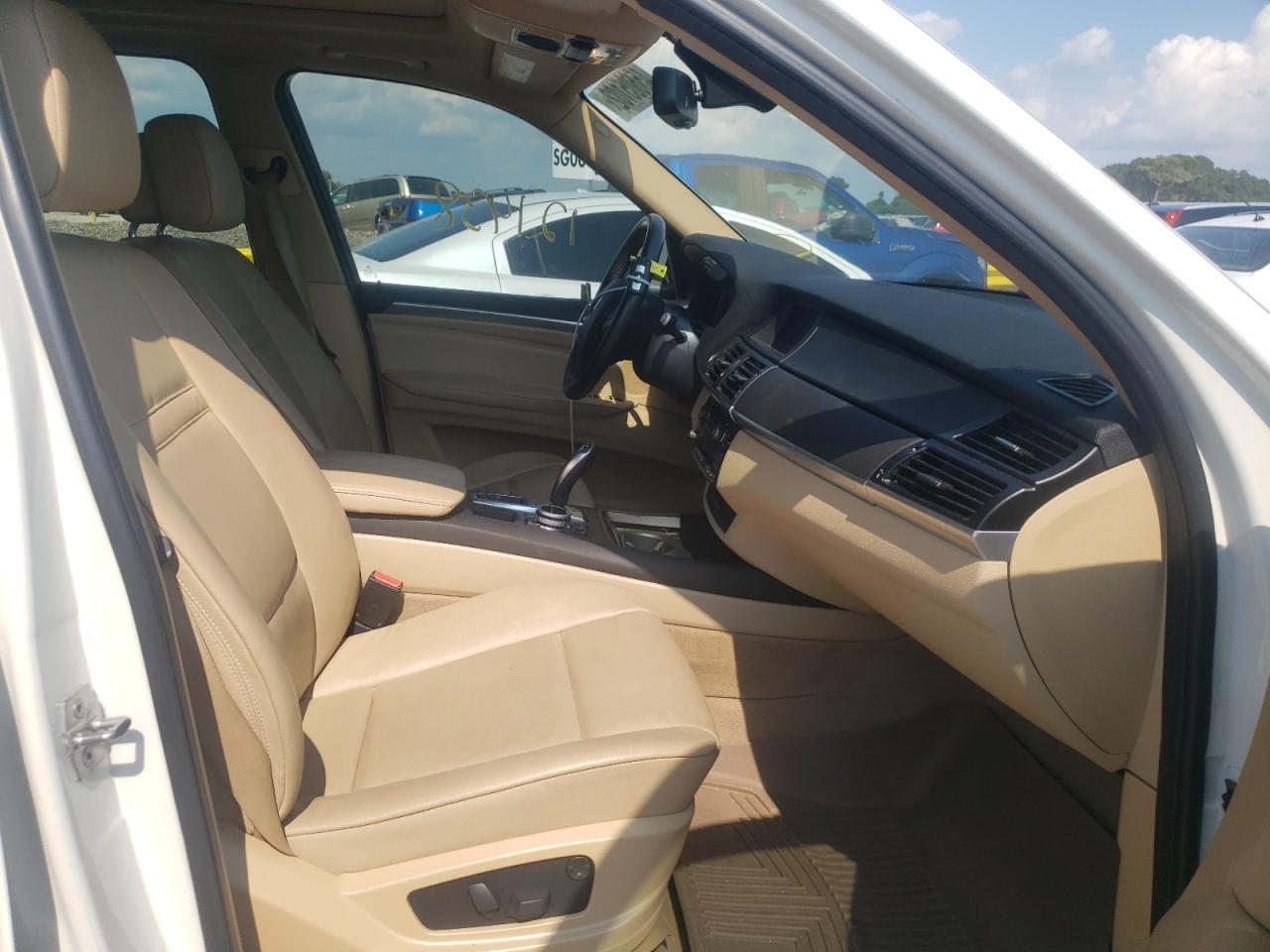 Photo 5 from auction – 2012 BMW X5 XDRIVE3 with VIN 5UXZV4C53CL758665