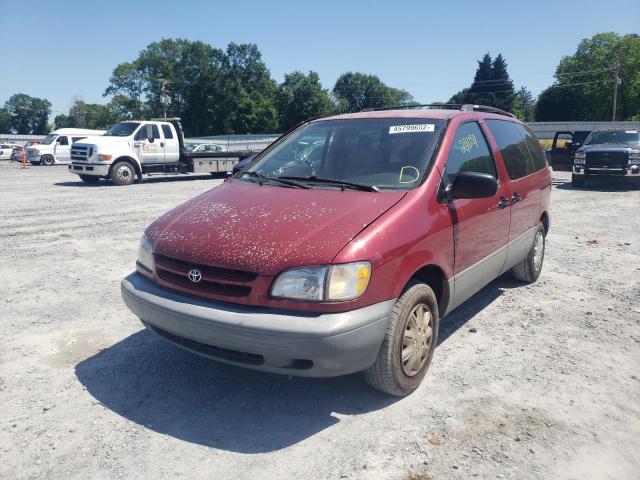 Photo 2 from auction – 2000 TOYOTA SIENNA with VIN 4T3ZF13C8YU298239