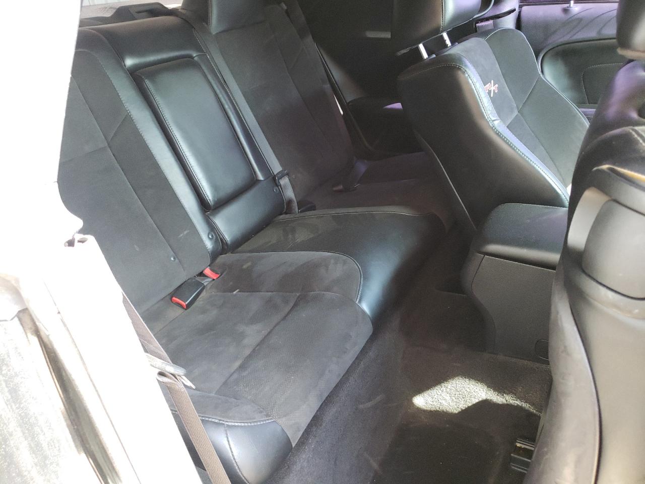 Photo 6 from auction – 2015 DODGE CHALLENGER with VIN 2C3CDZFJ2FH700309