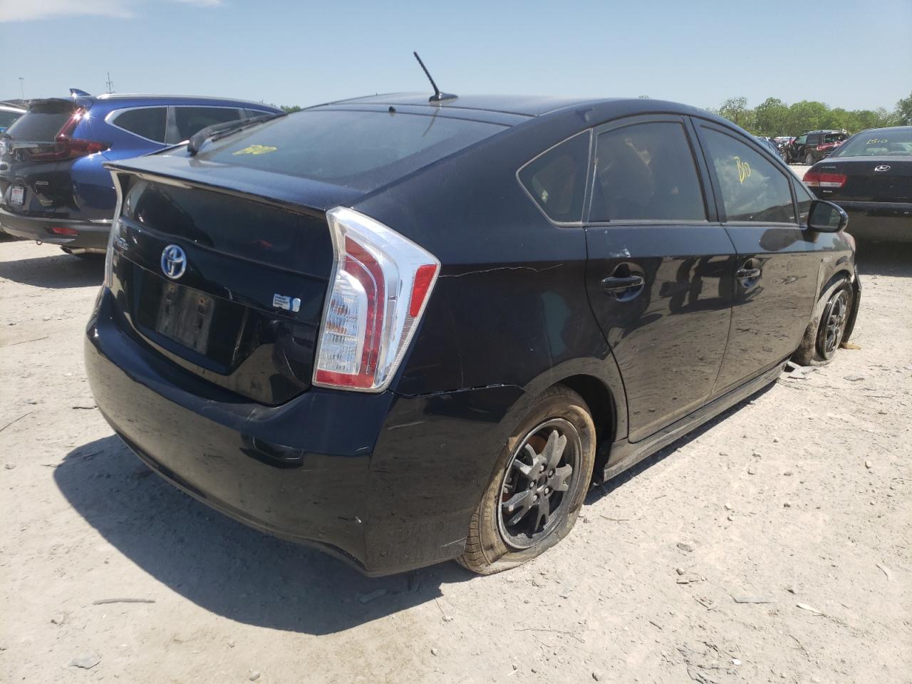 Photo 4 from auction – 2015 TOYOTA PRIUS with VIN JTDKN3DU5F1932187