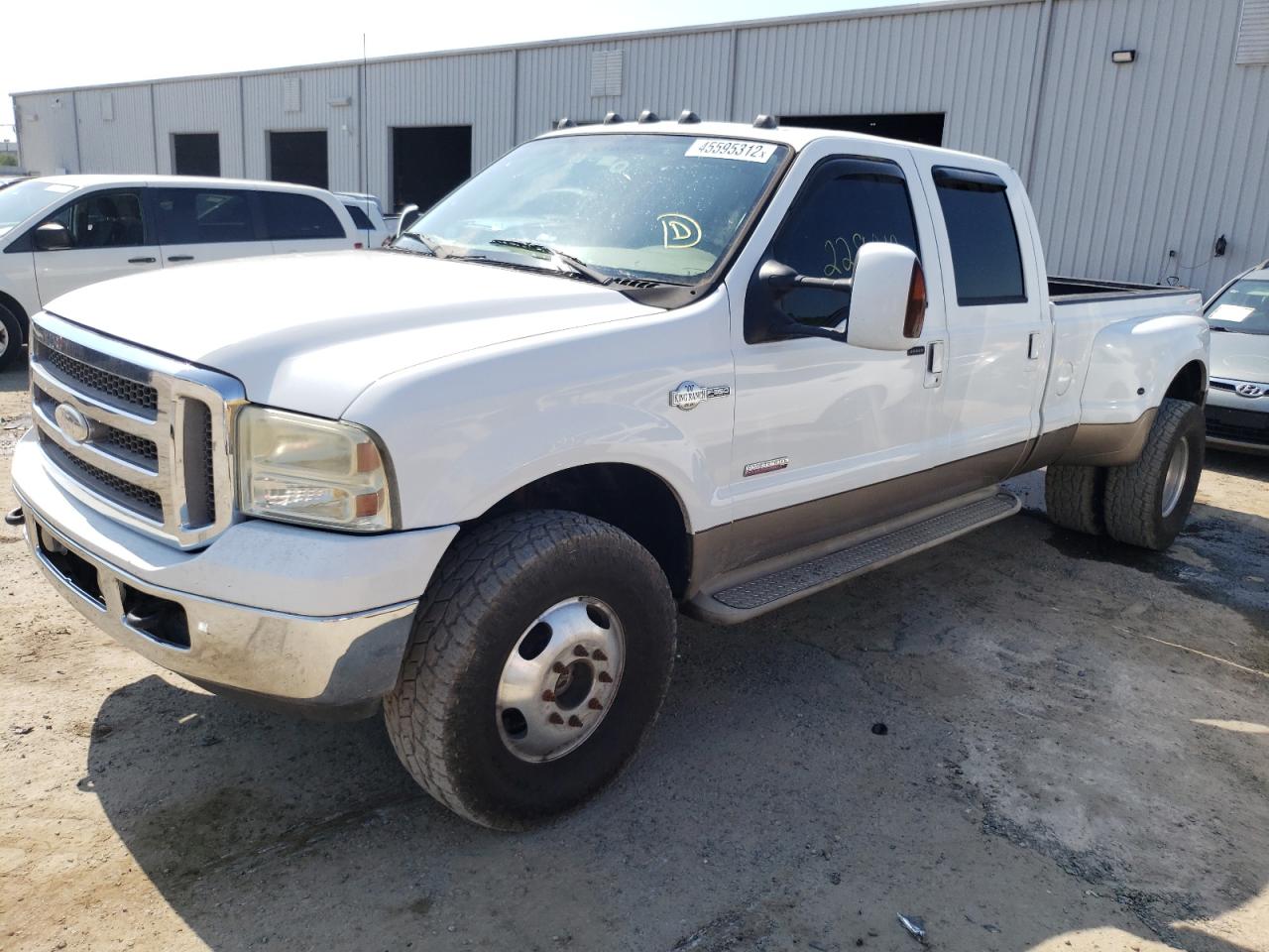 Photo 2 from auction – 2007 FORD F350 SUPER with VIN 1FTWW33P87EA50645