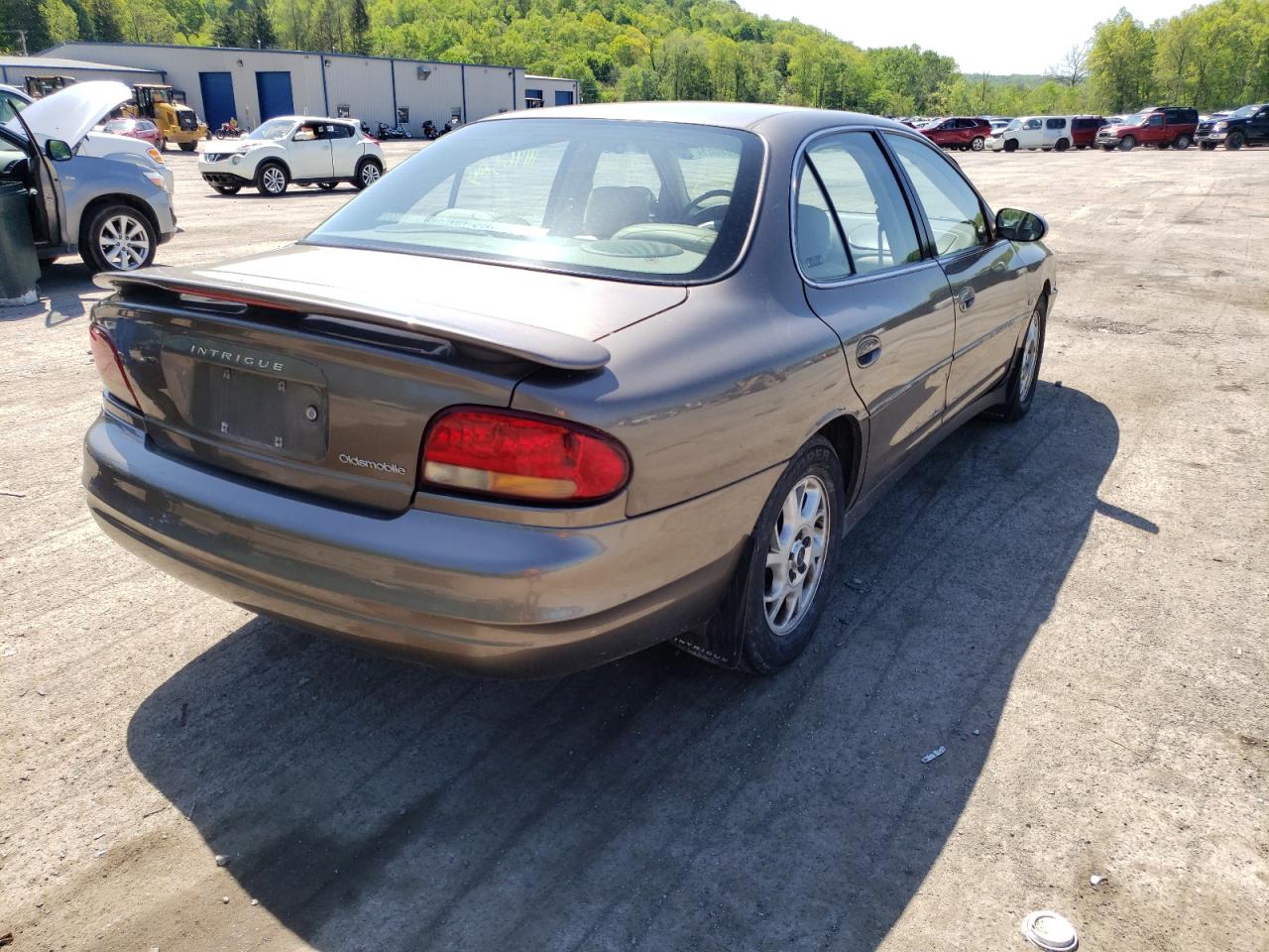 Photo 4 from auction – 2002 OLDSMOBILE INTRIGUE with VIN 1G3WS52H62F228539