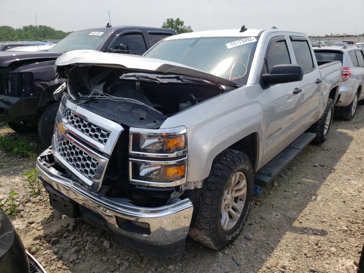 Photo 2 from auction – 2014 CHEVROLET SILVERADO with VIN 3GCUKREC4EG569648