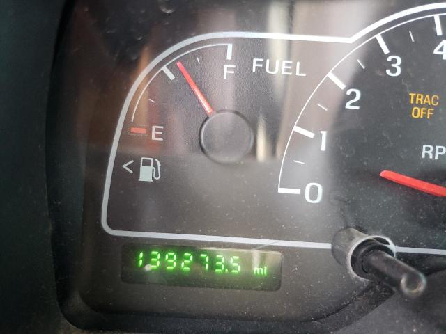 Photo 8 from auction – 2000 FORD WINDSTAR L with VIN 2FMZA5145YBA90674