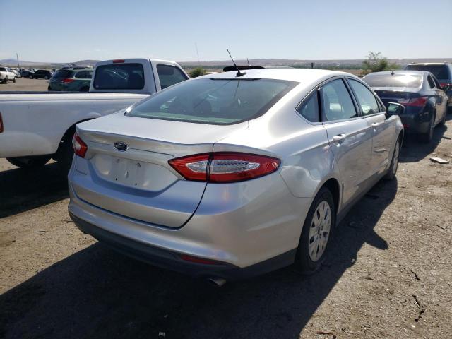 Photo 4 from auction – 2014 FORD FUSION S with VIN 3FA6P0G71ER331479