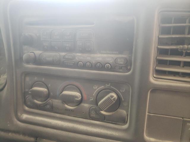 Photo 9 from auction – 2000 CHEVROLET SILVERADO with VIN 2GCEK19T0Y1331258