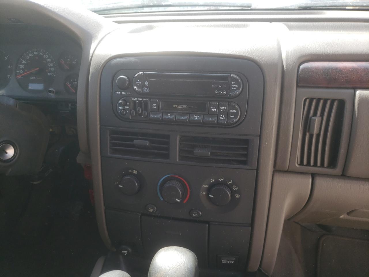 Photo 9 from auction – 2000 JEEP GRAND CHER with VIN 1J4GW48S4YC237962