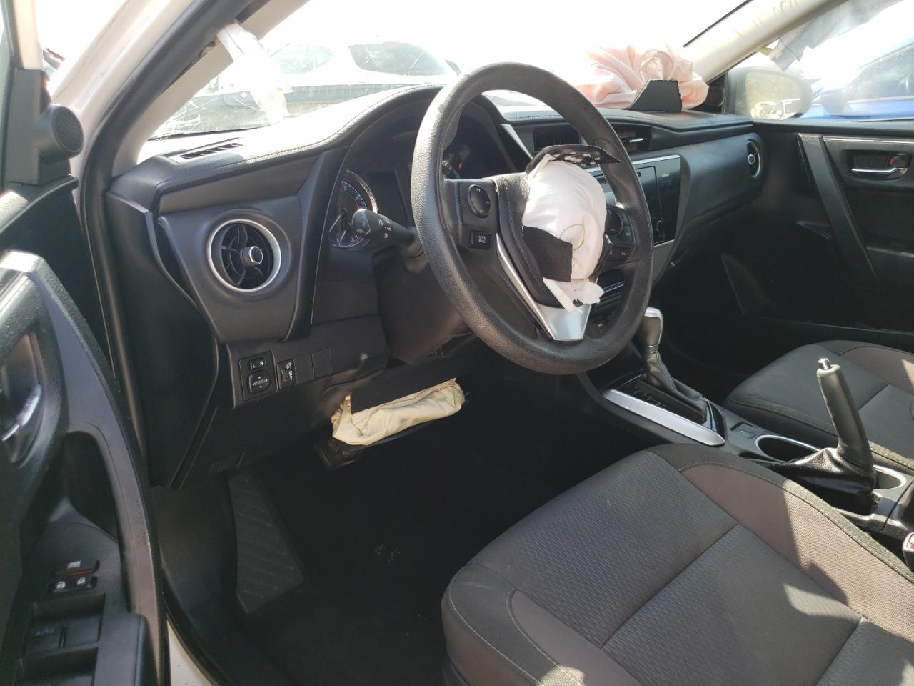 Photo 9 from auction – 2017 TOYOTA COROLLA L with VIN 2T1BURHE3HC905805