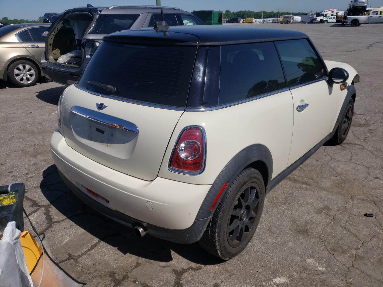Photo 4 from auction – 2013 MINI COOPER with VIN WMWSU3C54DT544721