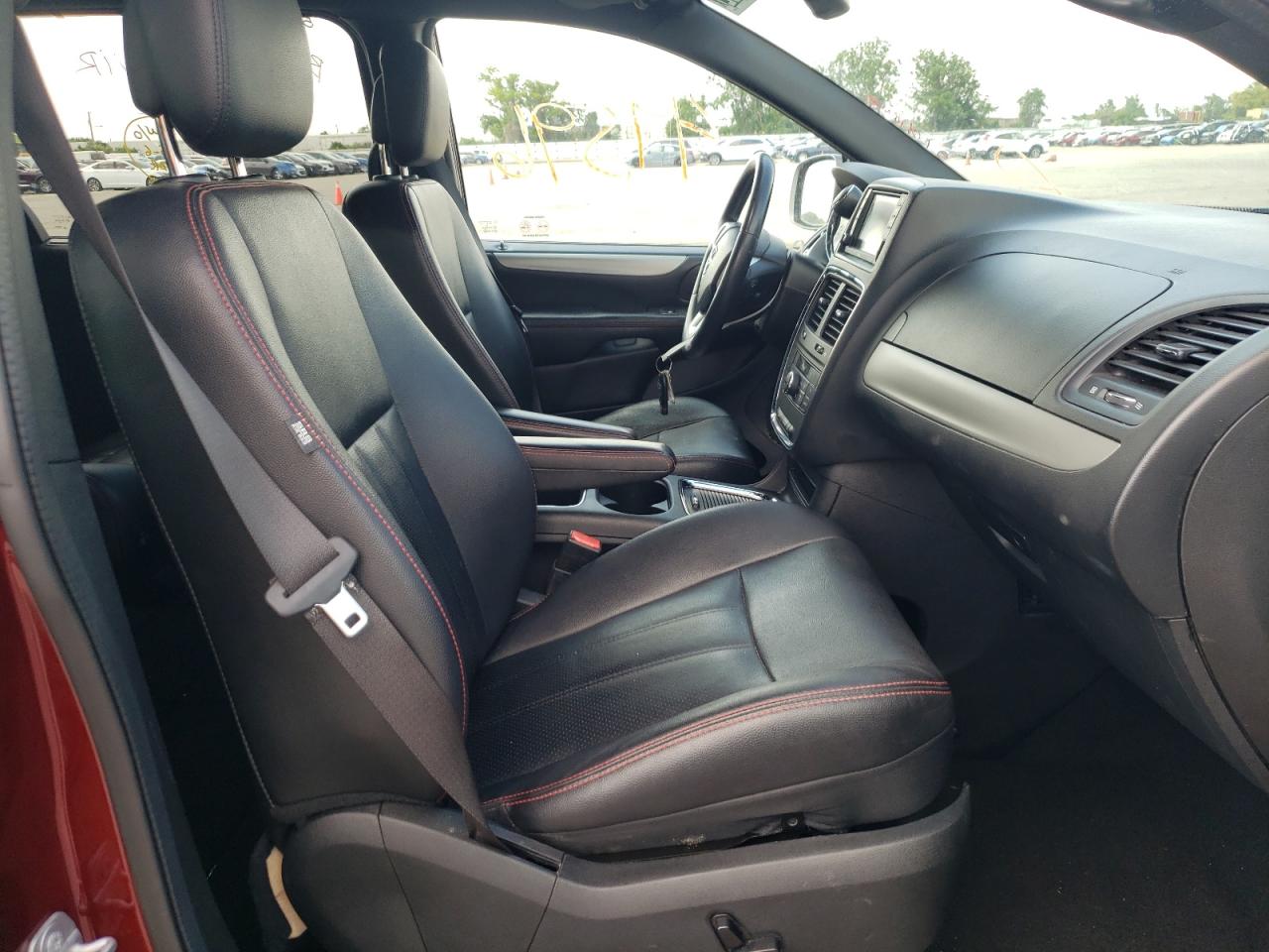 Photo 5 from auction – 2019 DODGE GRAND CARA with VIN 2C4RDGEG4KR536694