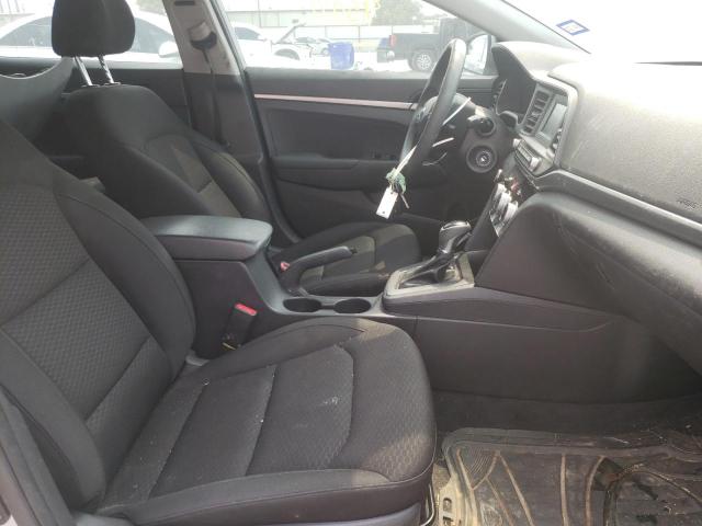 Photo 5 from auction – 2019 HYUNDAI ELANTRA SE with VIN KMHD74LF5KU787765