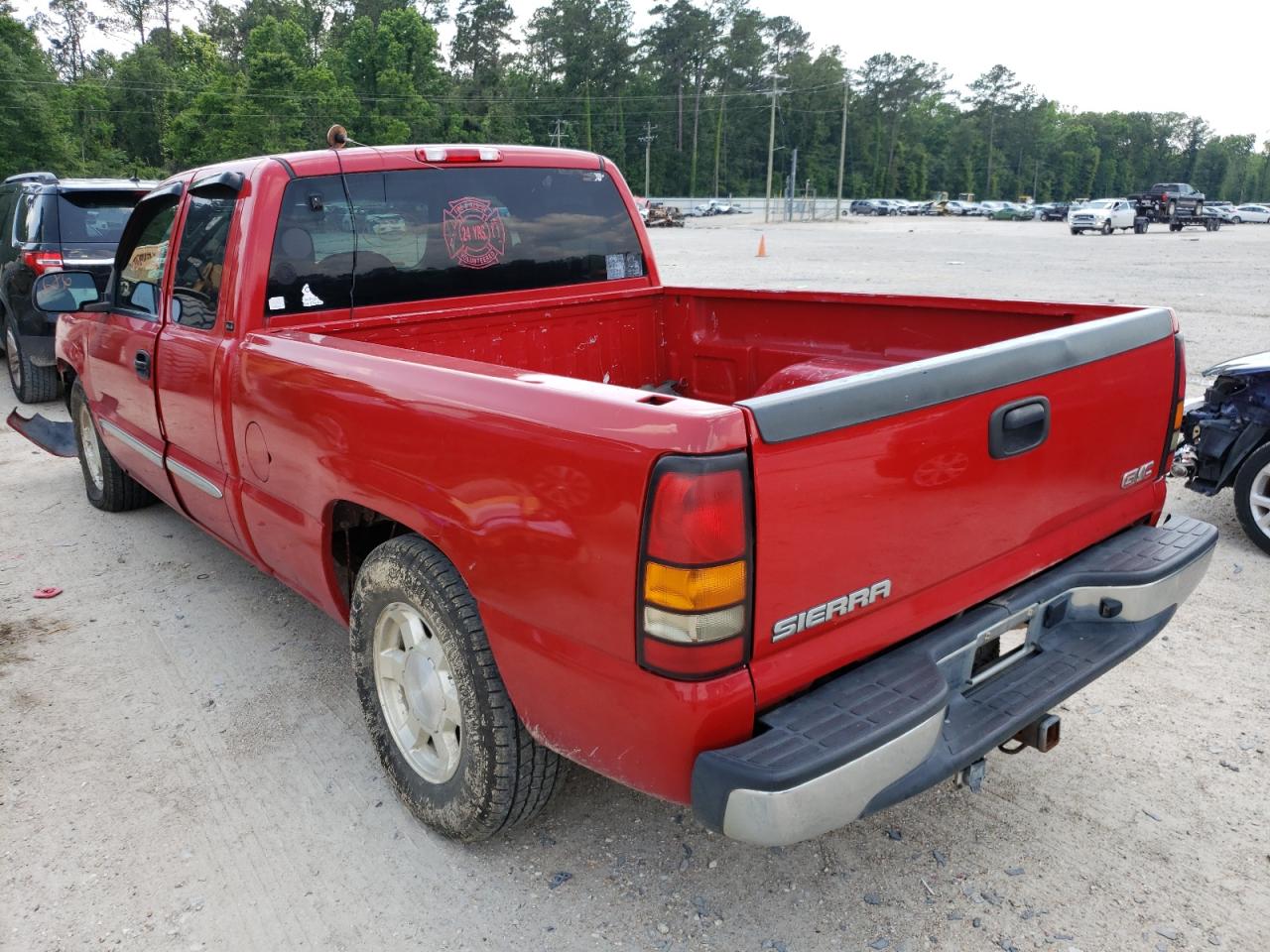Photo 3 from auction – 2005 GMC NEW SIERRA with VIN 1GTEC19V75Z236570