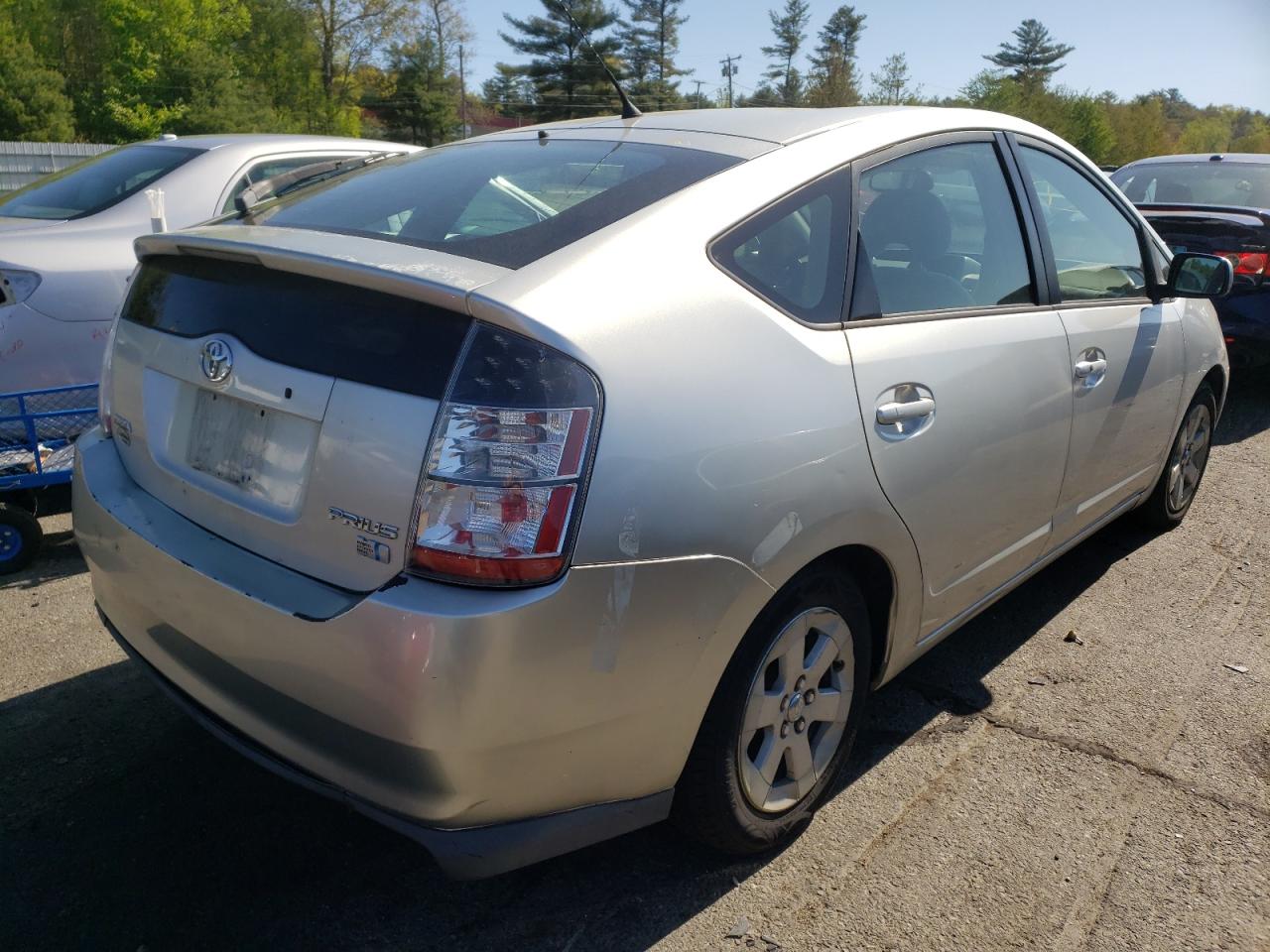 Photo 4 from auction – 2005 TOYOTA PRIUS with VIN JTDKB20U253098553