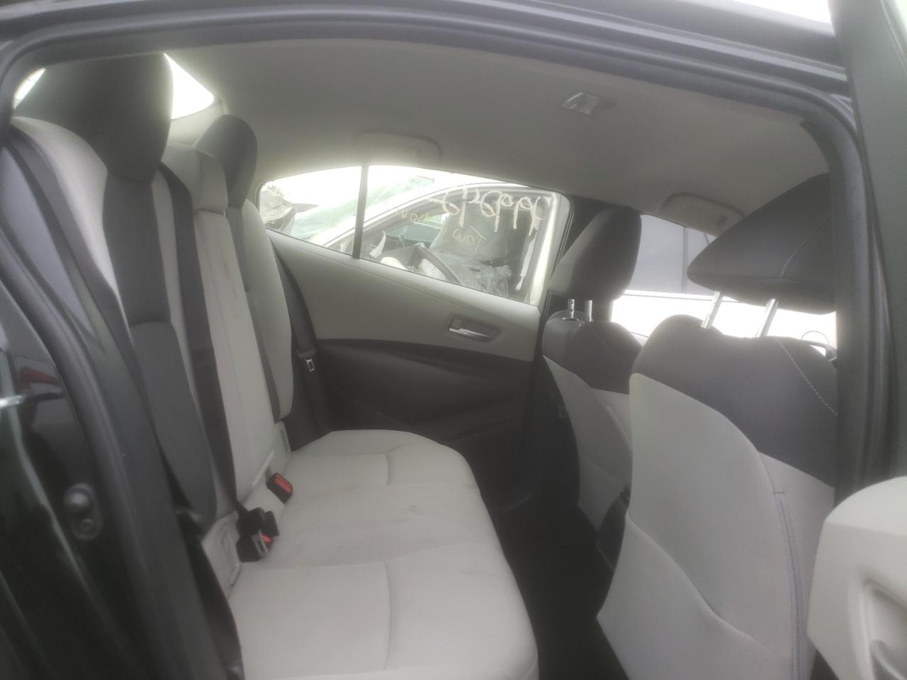 Photo 6 from auction – 2020 TOYOTA COROLLA LE with VIN JTDEPRAE1LJ024175