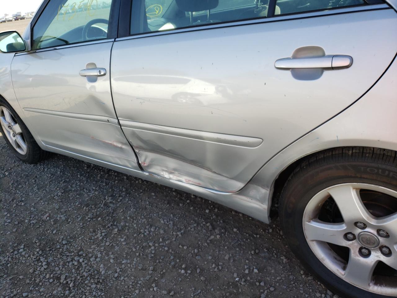 Photo 9 from auction – 2004 TOYOTA CAMRY SE with VIN 4T1BA32K74U022948