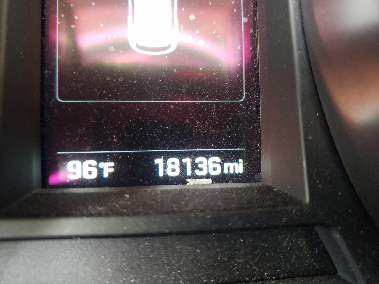 Photo 8 from auction – 2018 HYUNDAI SANTA FE S with VIN 5NMZU4LA0JH073958