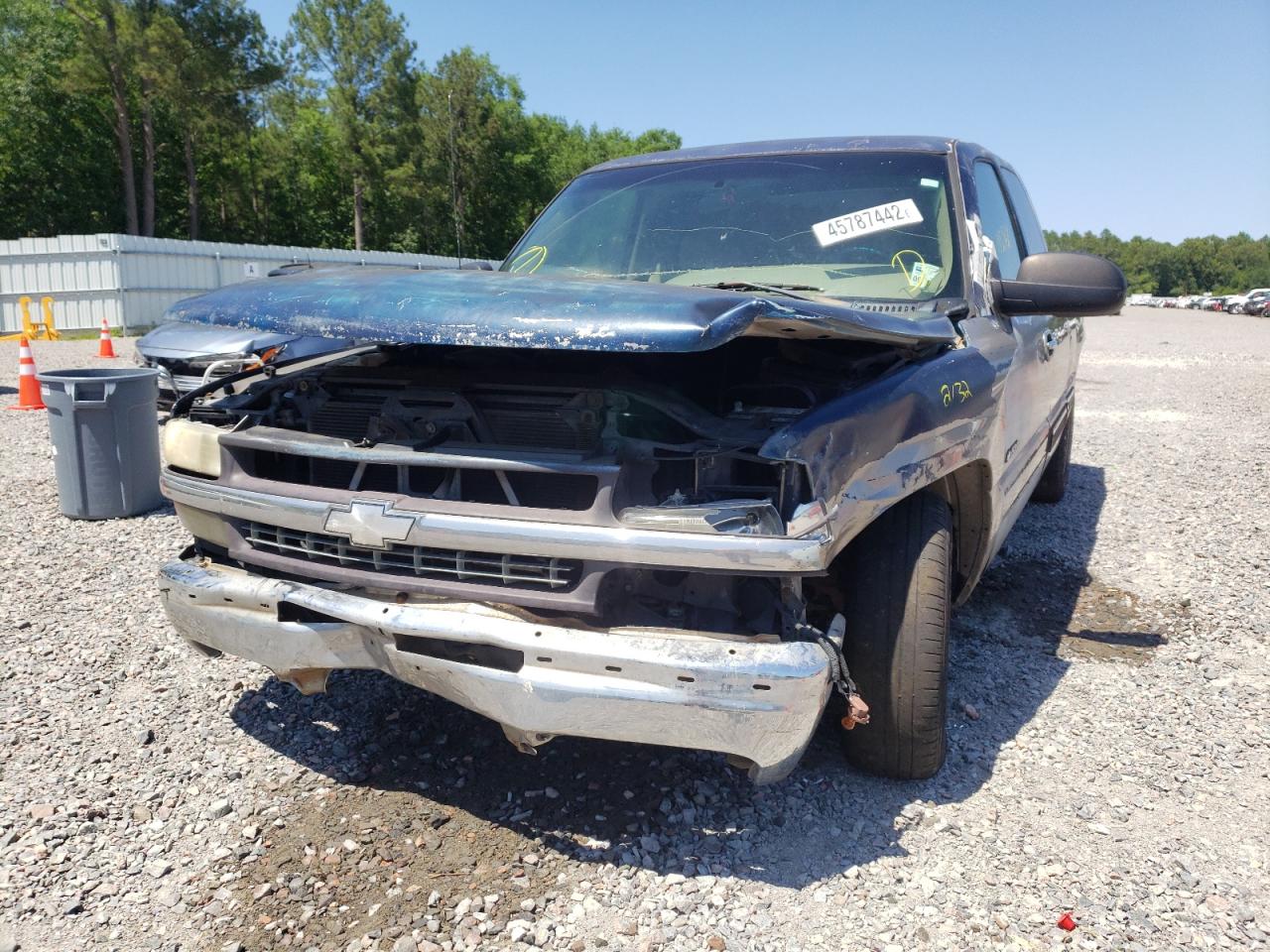 Photo 9 from auction – 2002 CHEVROLET SILVERADO with VIN 2GCEC19V421190782