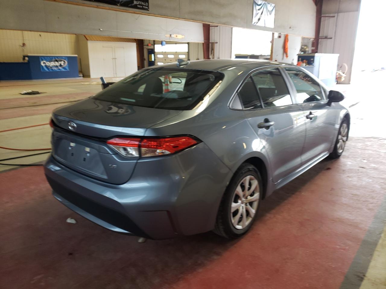 Photo 4 from auction – 2020 TOYOTA COROLLA LE with VIN 5YFEPRAE5LP008606
