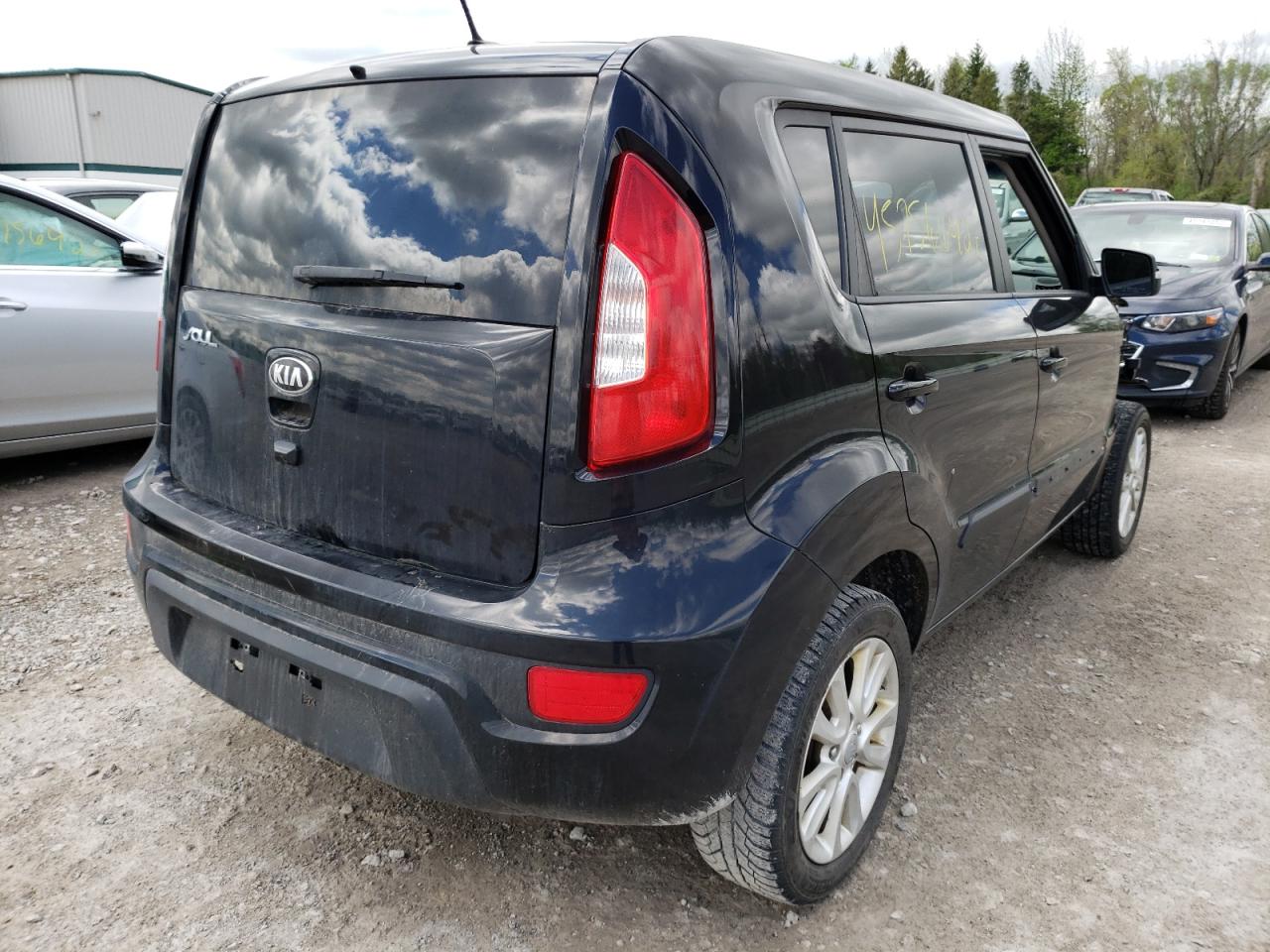 Photo 4 from auction – 2013 KIA SOUL + with VIN KNDJT2A62D7534785