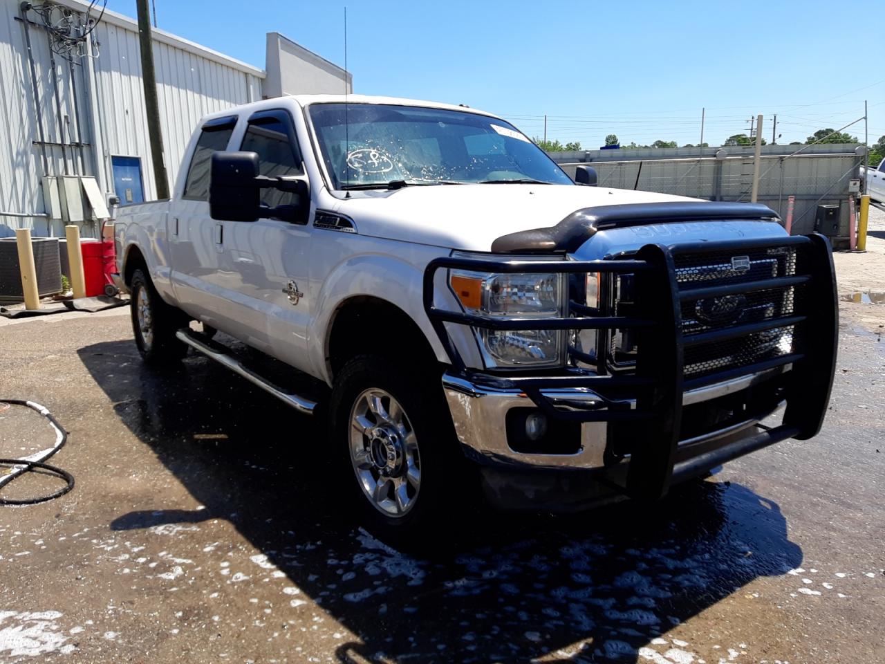 FORD F250 SUPER 2011 with VIN 1FT7W2BT8BED00939 - Photo from auction