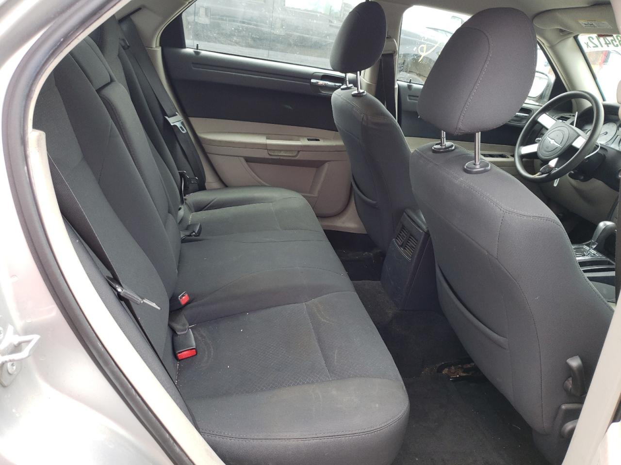 Photo 6 from auction – 2007 CHRYSLER 300 with VIN 2C3LA43R97H862350