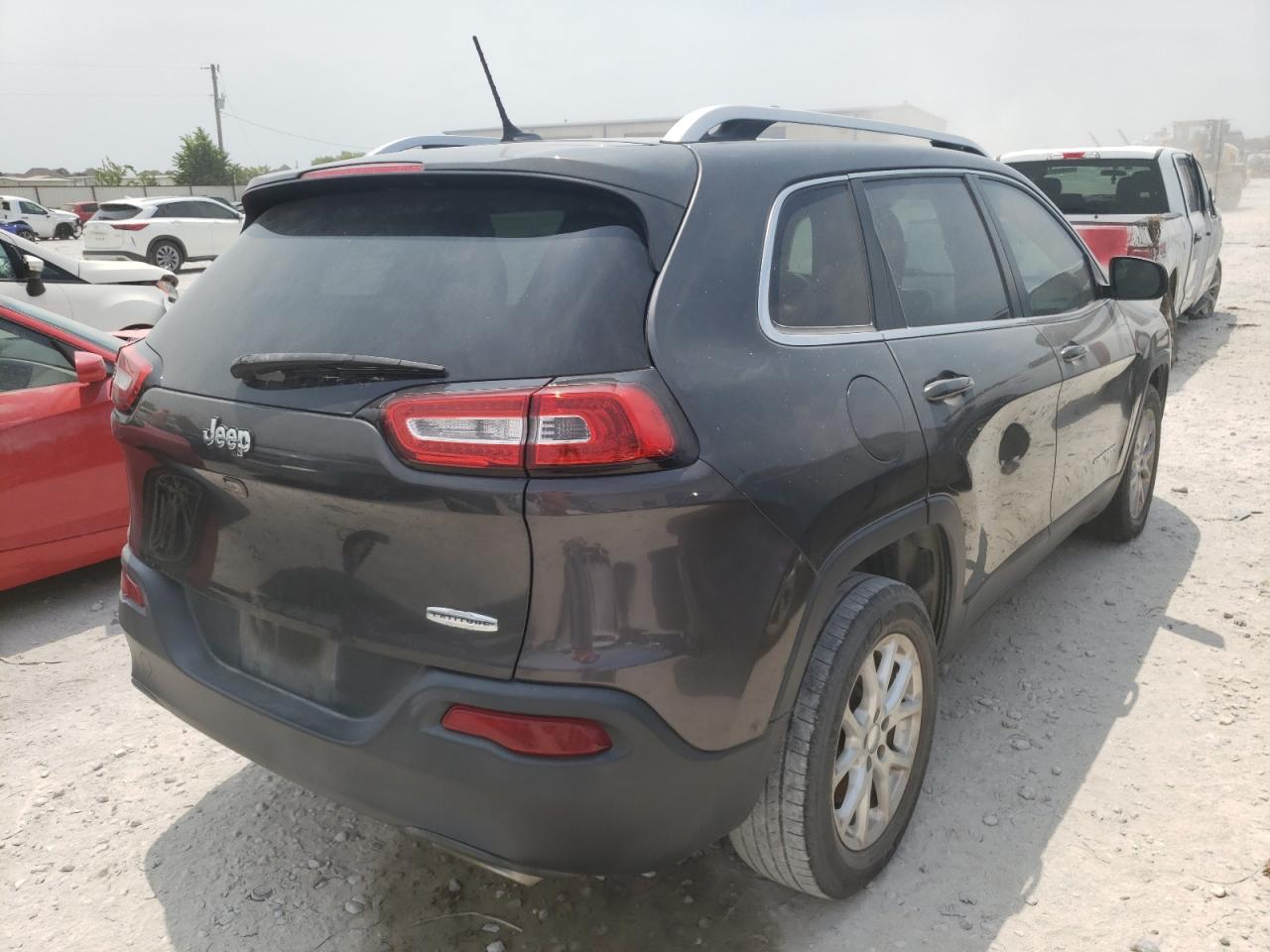 Photo 4 from auction – 2015 JEEP CHEROKEE L with VIN 1C4PJLCS3FW506406