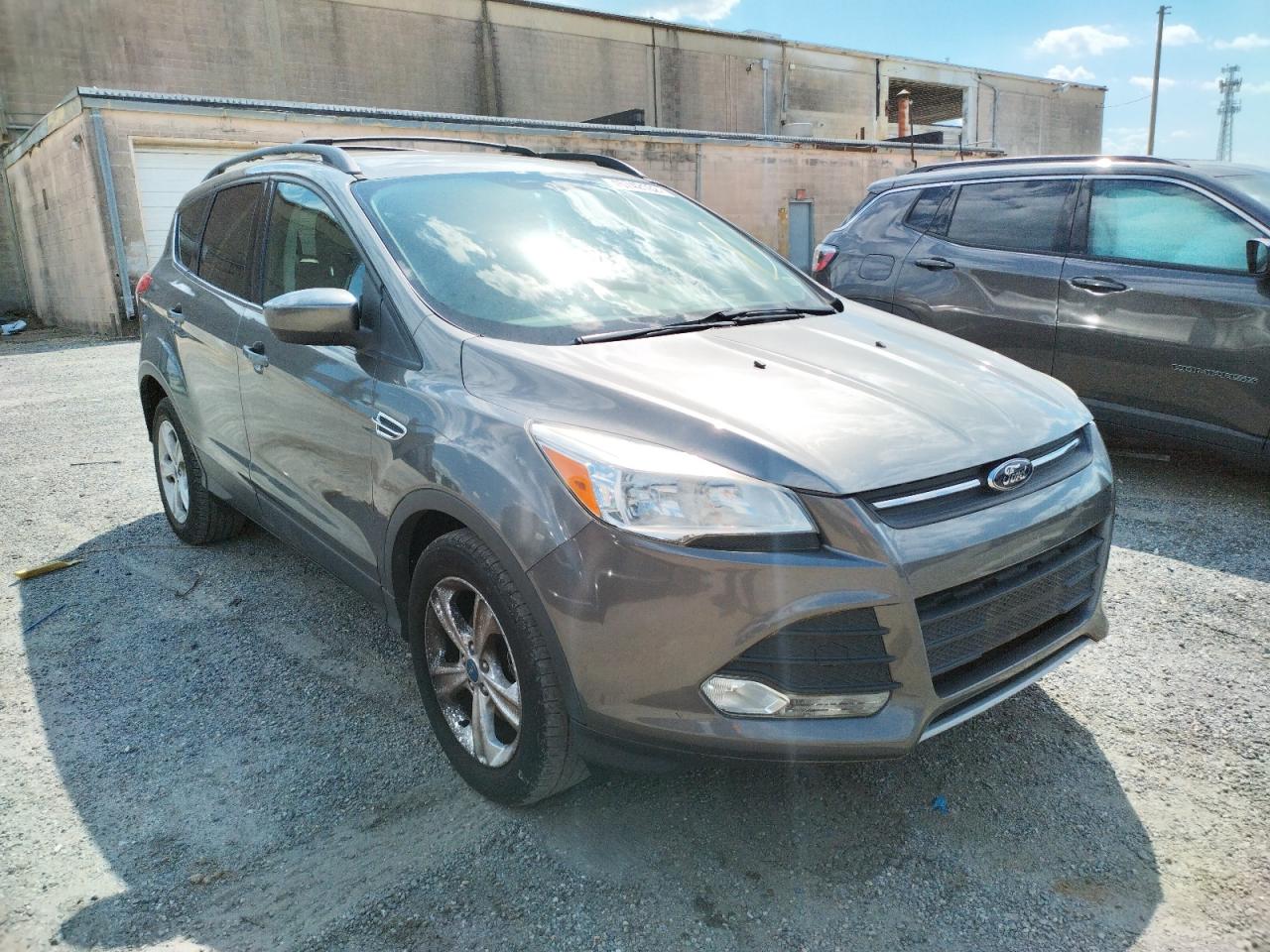 FORD ESCAPE SE 2013 with VIN 1FMCU0GX4DUB56573 - Photo from auction