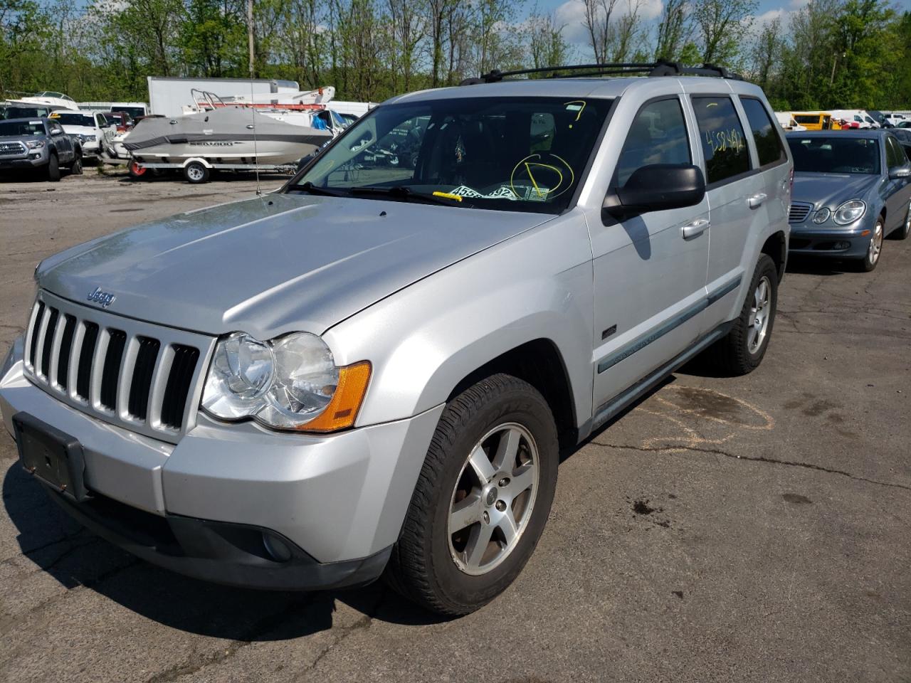 Photo 2 from auction – 2008 JEEP CHEROKEE with VIN 1J8GR48K28C147067